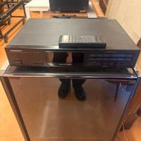 Sintonizzatore radio digitale Pioneer F-401.