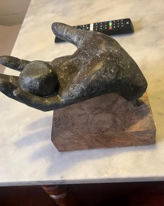 Scultura in bronzo. Mid Century.
