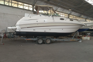 Barca a motore chaparral singature 260 motore nuov