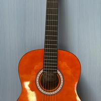 Chitarra classica AVILA