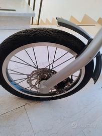 Pieghevole STRIDA e B-TWIN con cambio