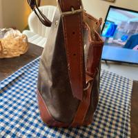 BORSA  LOUIS VUITTON SECCHIELLO