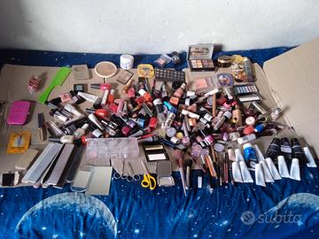 COSMETICI e ACCESSORI