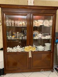 vetrina classica salotto