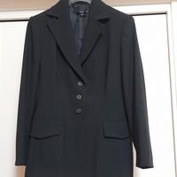 Tailleur pantalone elegante nero tessuto morbido 