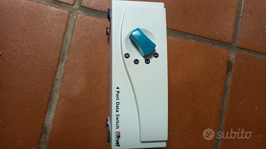 switch manuale 4 porte Trust