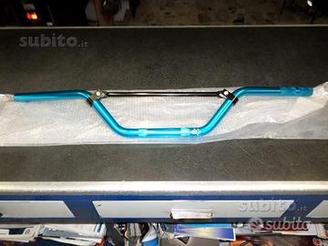 Manubrio sterzo cross enduro piega alta d. 22 mm