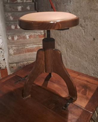 Sgabello da pianoforte 