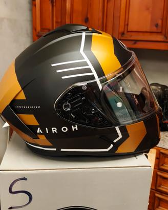 casco integrale Airoh 