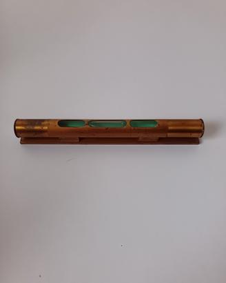 Antica livella in ottone 