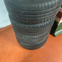 Gomme auto