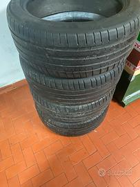 Gomme auto