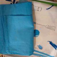 Tovaglia rettangolare  in cotone con 12 tovaglioli