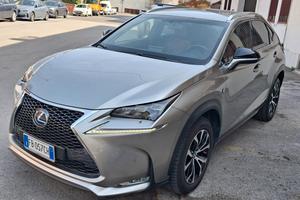 Lexus NX 300h Hybrid 4WD F-Sport