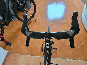 bici BH in carbonio