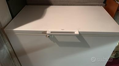 Freezer Hotpoint CS1A 300 H, Congelatore