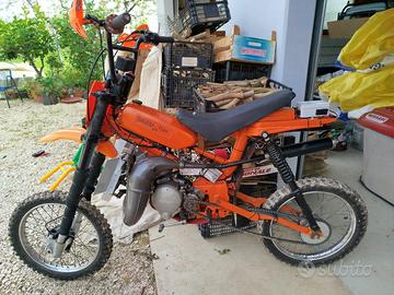 Prototipo motorino AM6 TPR86 cross