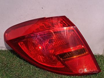 STOP FANALE POSTERIORE SINISTRO OPEL Meriva 3° Se