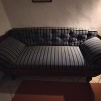 Divano 2/3 posti