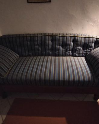 Divano 2/3 posti