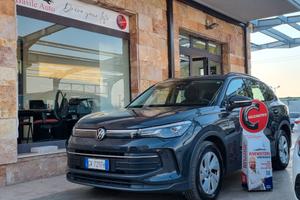 Volkswagen Tiguan III 2024 2.0 tdi Life 150cv dsg