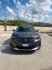 Peugeot 2008 PureTech 130 S&S Allure Navi Pack