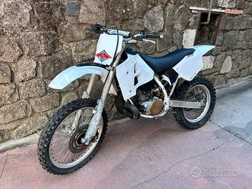 Husqvarna cr 250 2t