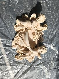 Scultura da Parete con Putti Alati