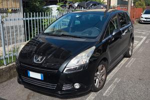 PEUGEOT 5008 1.6 HDi 112CV Family