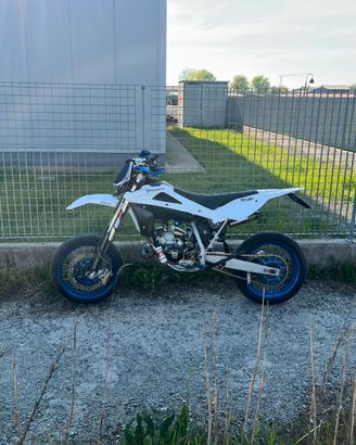 Husqvarna sm 125