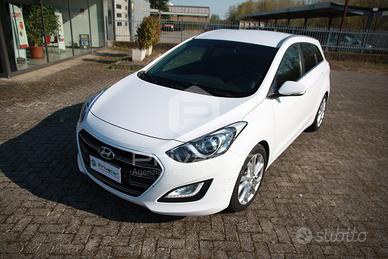 HYUNDAI i30 Wagon 1.6 CRDi Go!