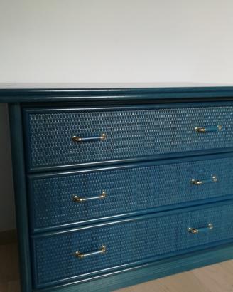 Arredo cameretta in legno