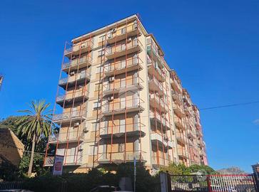 4 LOCALI A PALERMO