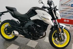 CF MOTO 650 NK