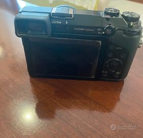 Panasonic Lumix GX7 + Olympus Digital 14-42mm