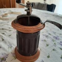 Antico Macinacaffe in metallo e legno