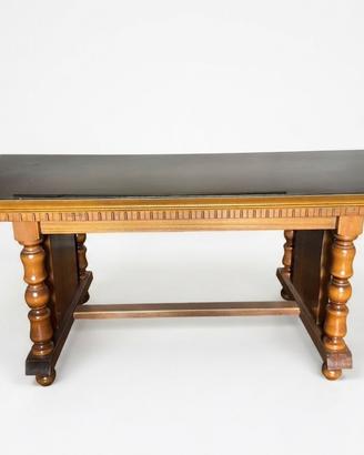 Tavolo in legno noce con top in vetro