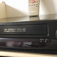 VIDEOREGISTRATORE LETTORE VHS SUPER FERMO IMMAGINE