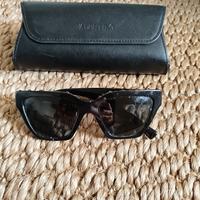 occhiali da sole Valentino