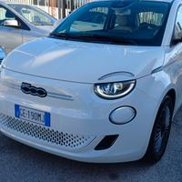 Fiat 500 Icon Berlina 43 kWh