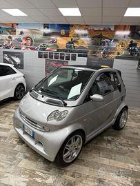 Smart Fortwo Brabus Cabrio 700 75cv