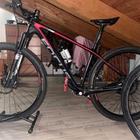 Focus Raven 29R Carbonio TG M