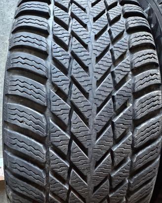 Nokian tyres 215/55 R17 Snowproof
