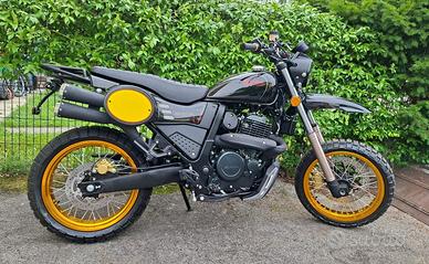 SWM SILVER VASE 650cc BLACK-FIN. TASSO 0%