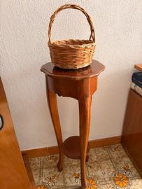 Porta vaso in legno