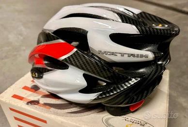 Casco Matrix Carbon, Selev