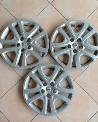 3 Copricerchi Opel Astra 16 pollici usati
