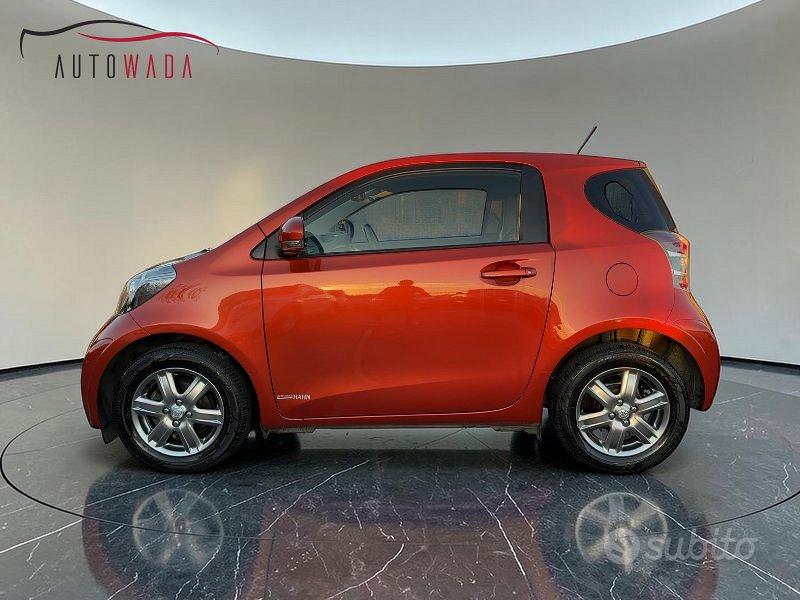 Toyota iQ