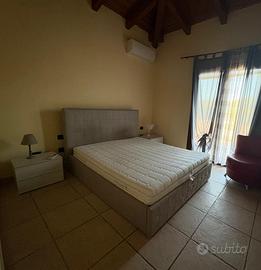 Letto contenitore matrimoniale