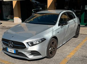Mercedes A250e full-optional